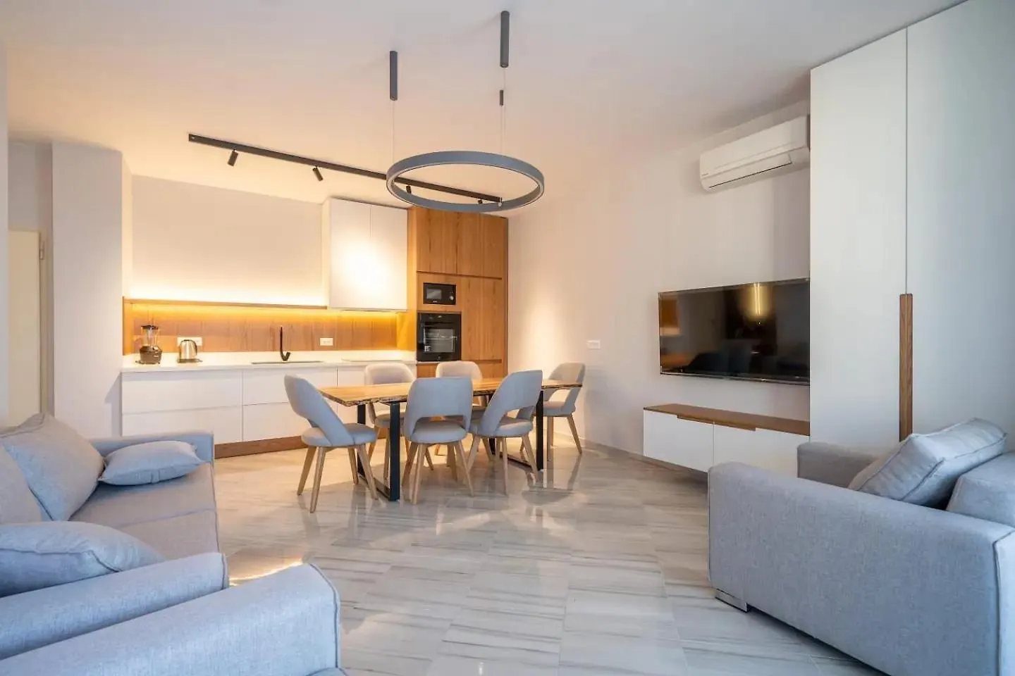 Regina Motta Mare Apartment Vlore