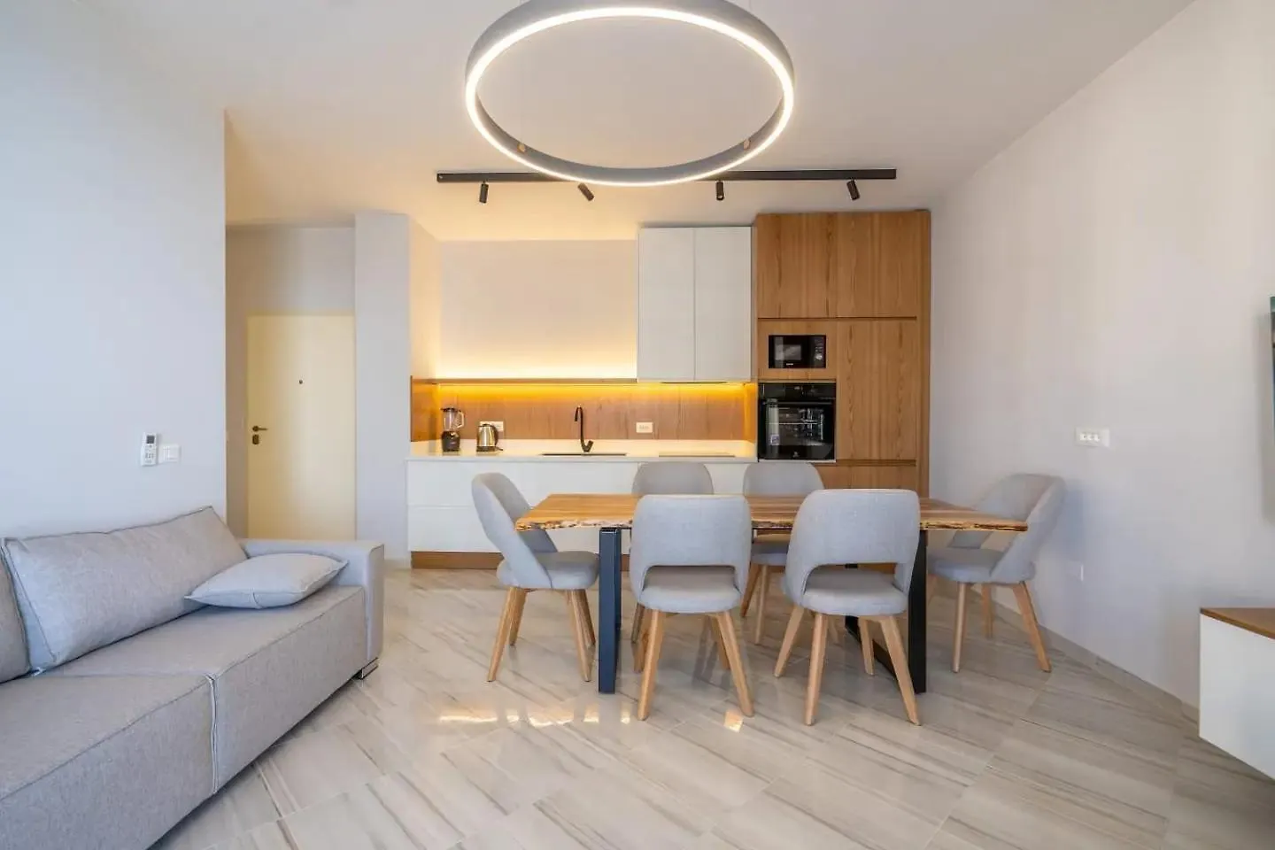 Regina Motta Mare Apartment Vlore